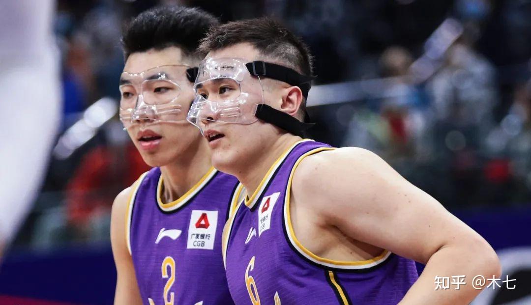 包含转会期体能课后,底特律活塞再遭质疑备战CBA季后赛,话题不断,纪律约束更严格的词条 包含转会期体能课后,底特律活塞再遭质疑备战CBA季后赛,话题不断,纪律约束更严格的词条